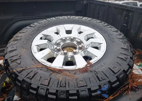 2005 GMC Sierra 2500Hd Slt z USA, uszkodzony, nr VIN 1GTHK23275F878454